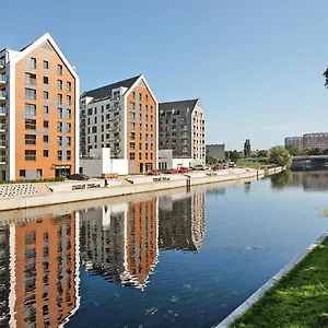 Nowa Motlawa Spa, Pool, Gym & Parking By Downtown Gdaňsk